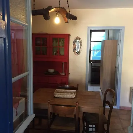Joli Avec Terrasse Au Calme Au Pied Du Chateau Apartment *